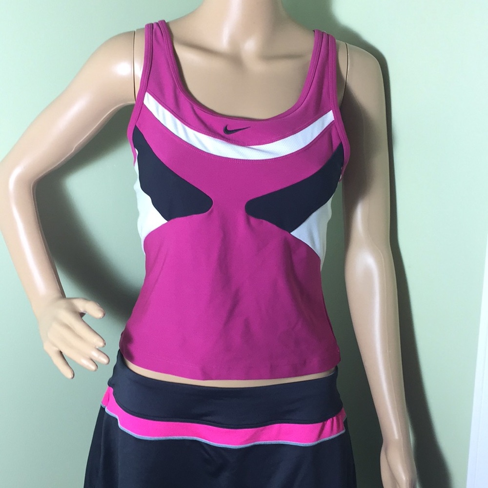 4/20 Nike Racer Top